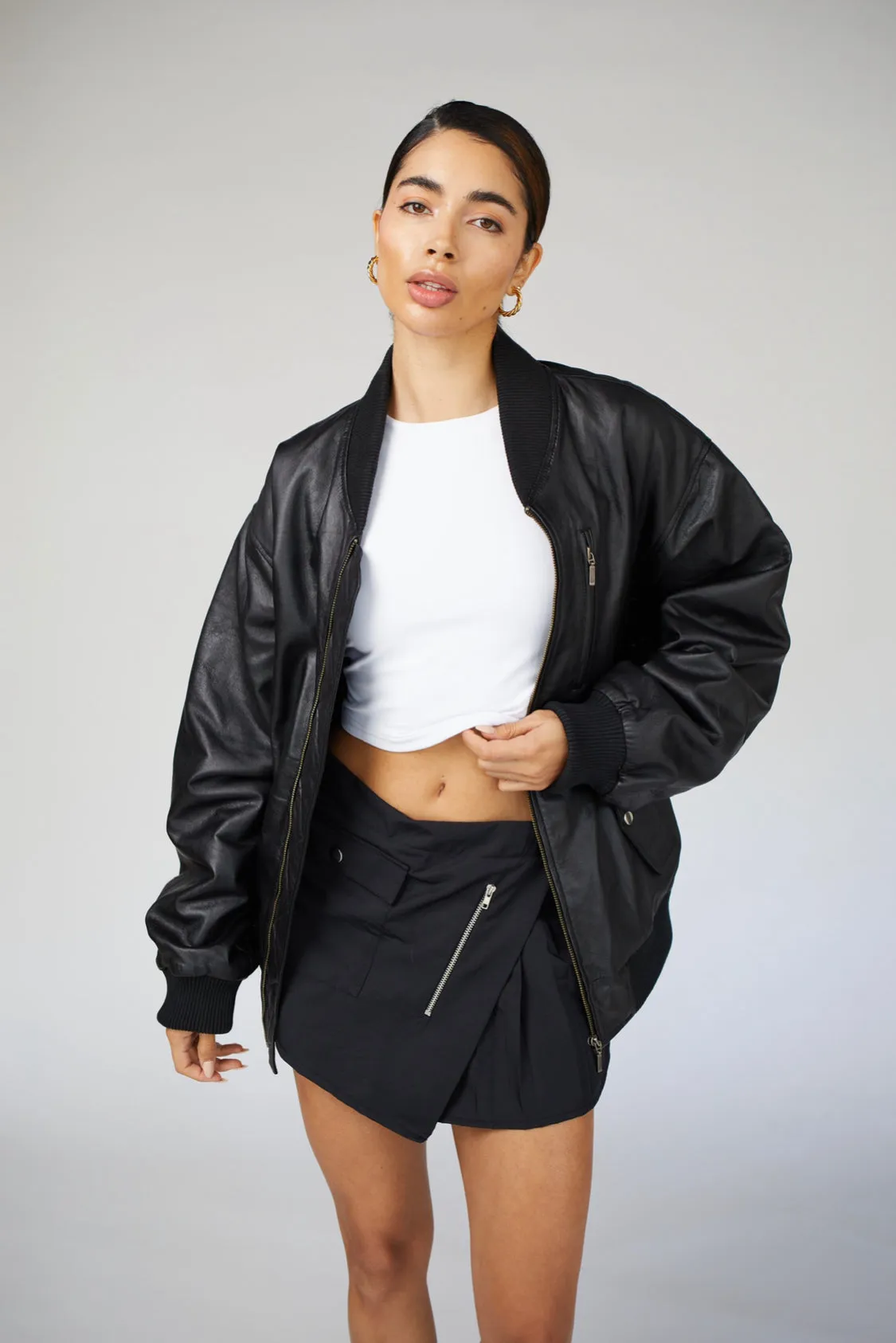 Bella 90’s Oversized Bomber Leather Jacket
