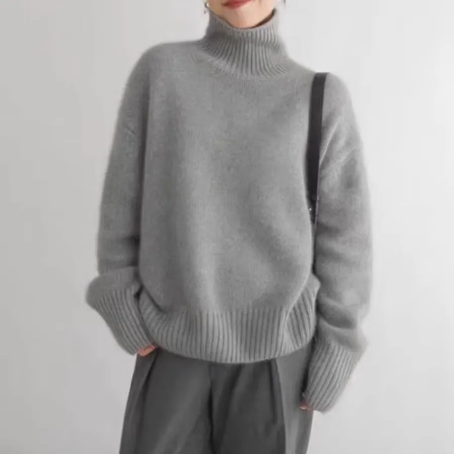 CASHMERE SWEATER WITH ROUNDED NECKLINE IN AMATO LINE