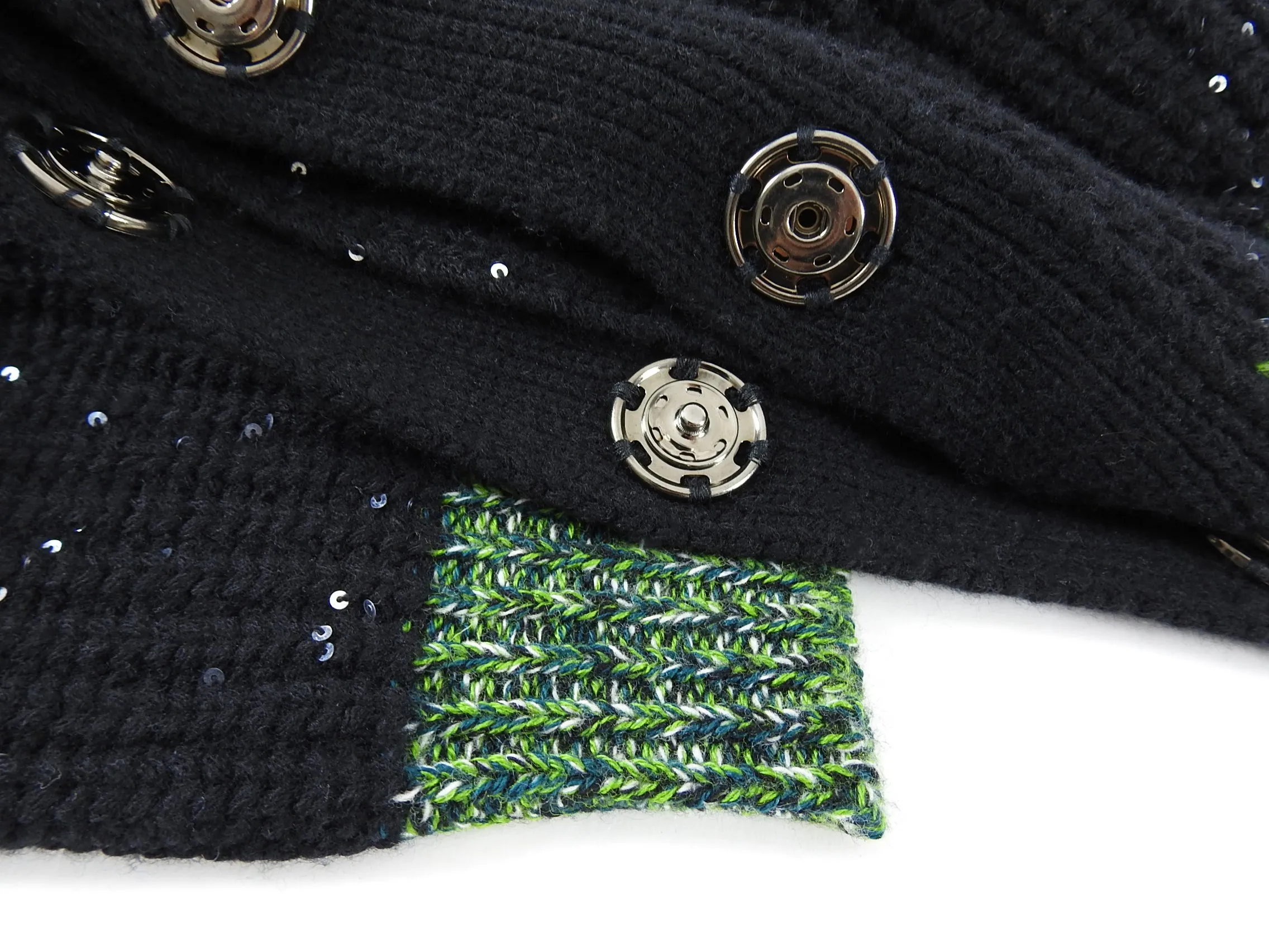 No 21 Black Chunky Knit Sequin Cardigan with Green Trim - 2/4