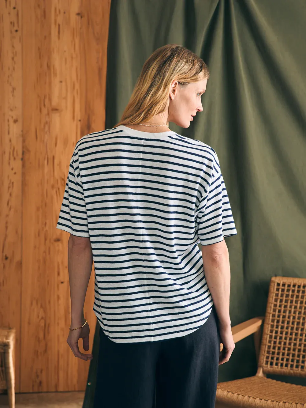 Oceanside Linen V Neck Tee
