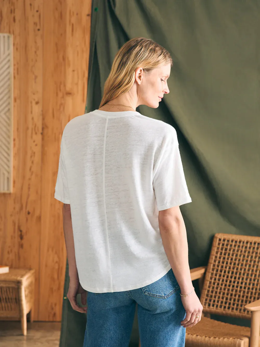 Oceanside Linen V Neck Tee