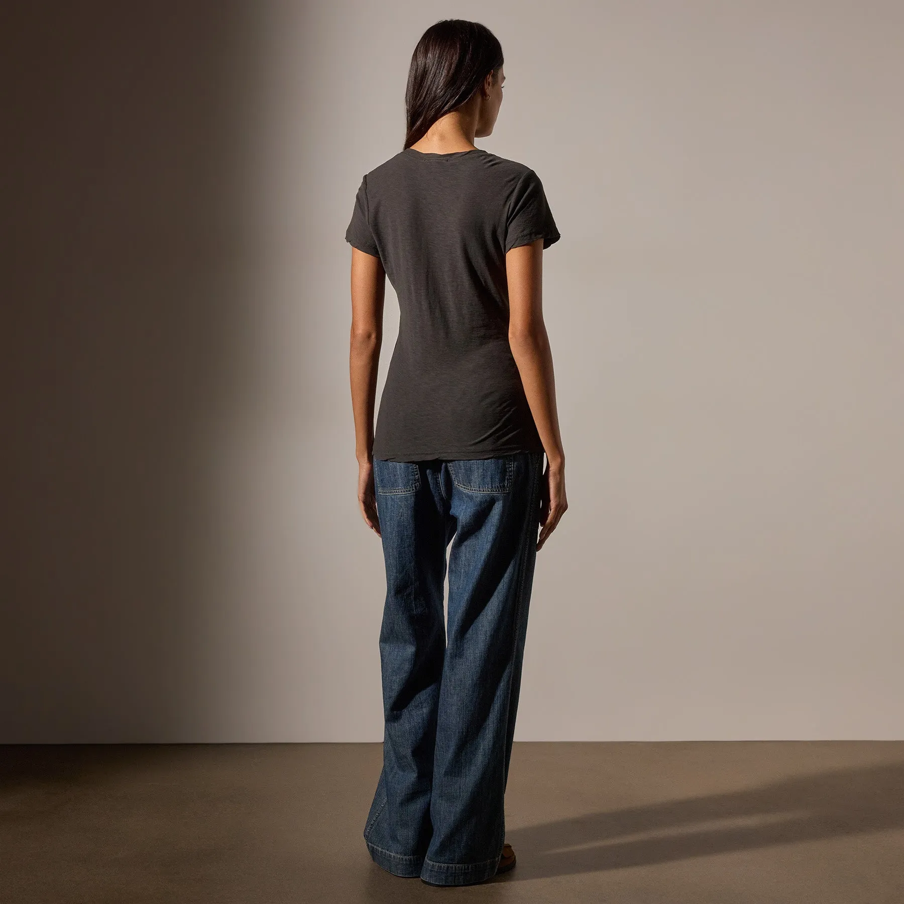 Sheer Slub Casual V Neck - Carbon